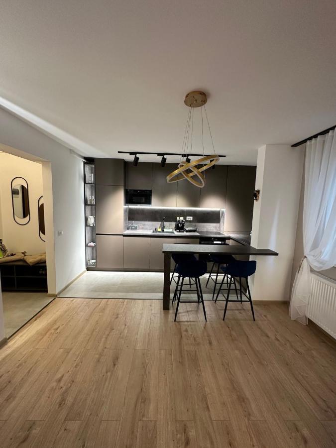 Coresi Luxury Apartments Braşov Exterior foto
